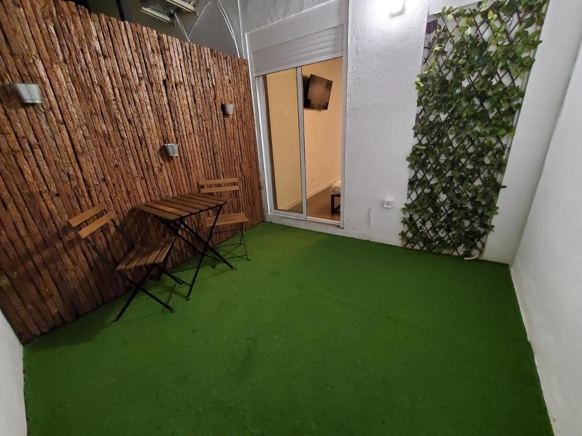 Small And Cozy Rooms - G Valência Exterior foto