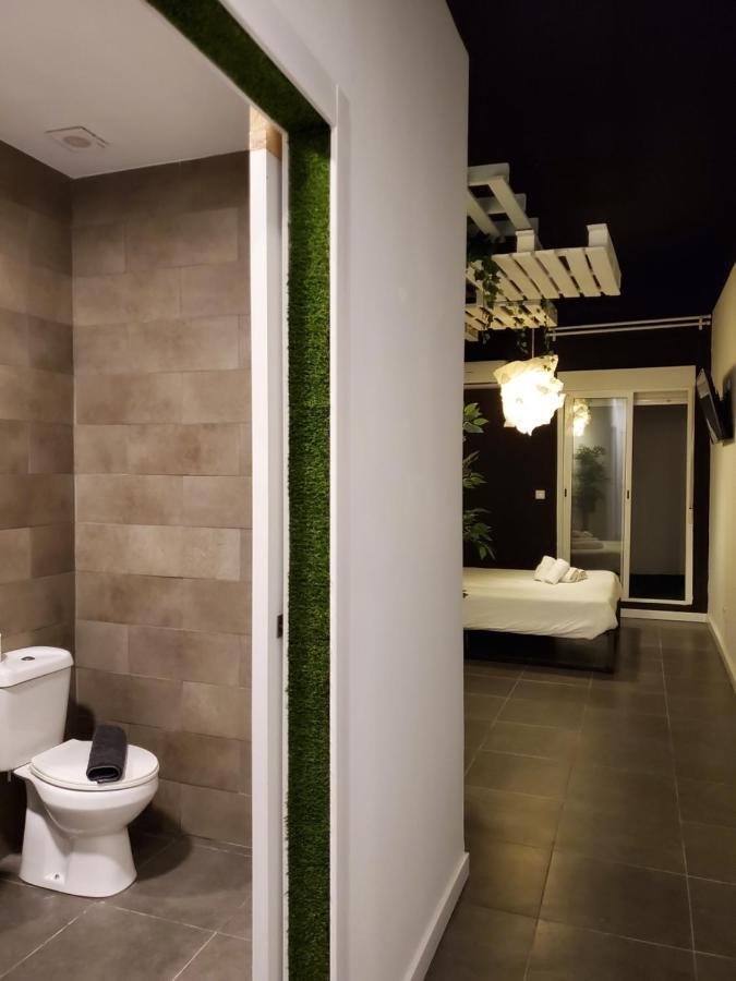 Small And Cozy Rooms - G Valência Exterior foto