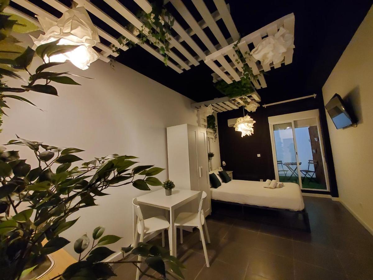 Small And Cozy Rooms - G Valência Exterior foto