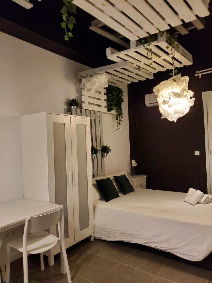 Small And Cozy Rooms - G Valência Exterior foto